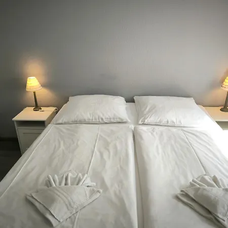 Haus Nordstrand 18 * Goehren (Ruegen)