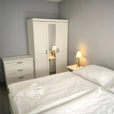 Haus Nordstrand 18 * Goehren (Ruegen)